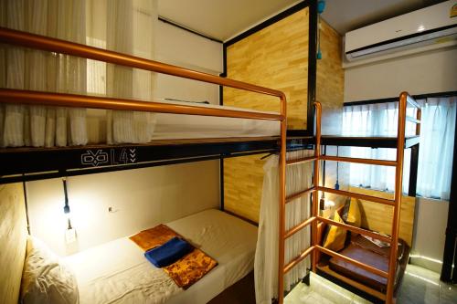 Sleep Owl Hostel