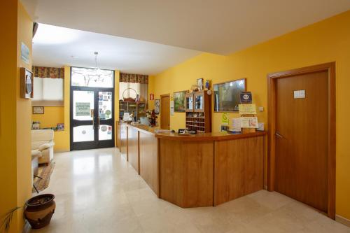 Hotel Restaurante Pontinas in 拉林