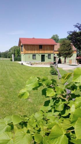 Ferienhaus-Sobetzko 2.5km von Obergurig entfernt
