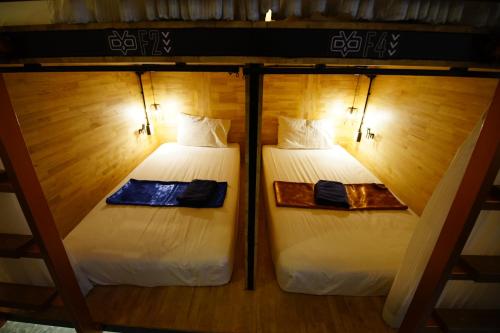 Sleep Owl Hostel, Bangkok (zdjęcie 4)
