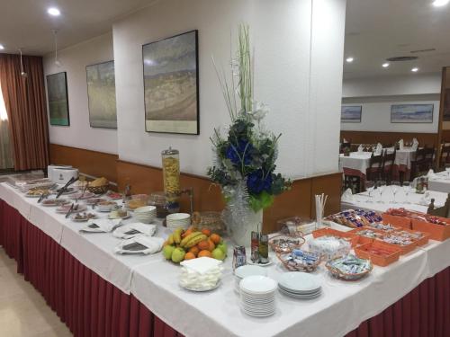 Hotel Folch - image 4