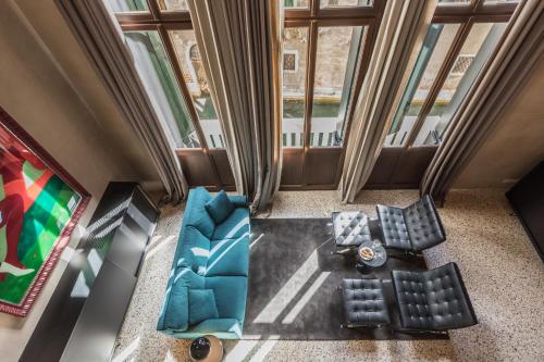 Varoter Design Venetian Studio - image 14