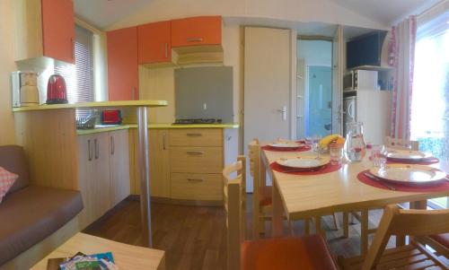 Facilities, Mobilhome Climatise 3CH 6P dans Parc des 7 Fonts in Agde City Center