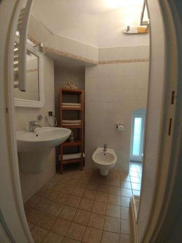 Sea Apartment - image 8