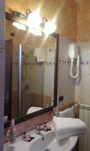 Euro House Inn Airport