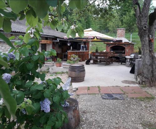 Chalet Tina in 53234 Udbina