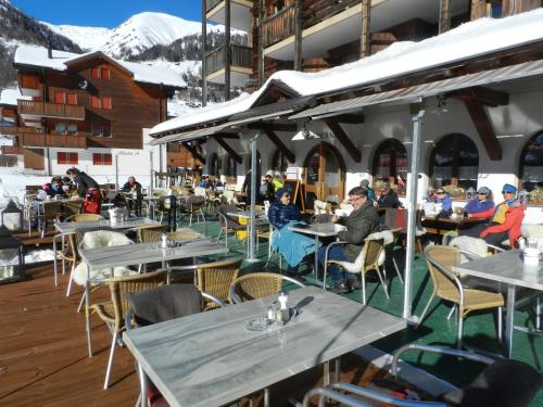 Erkély/terasz, Hotel Walser in Ulrichen