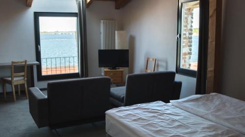 Hotel Alter Hafenspeicher - image 11