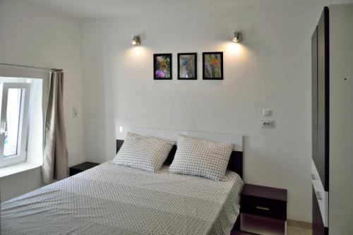 B&B On The Rocks – Split, MD