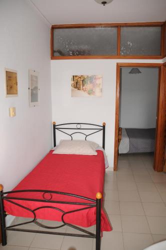 Ekavi Apartments - image 2