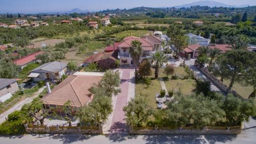  Olive Tree House in Pandokrátor