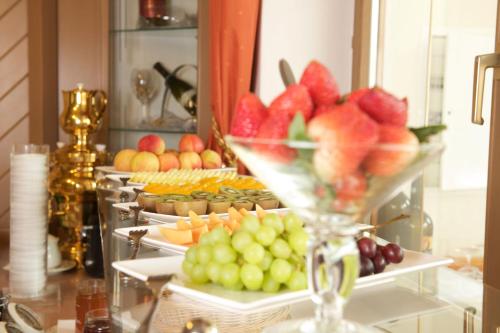 Hotel Edelweiss - image 2