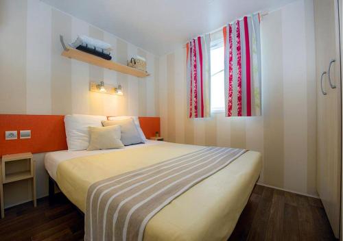 Mobilhome Climatise 3CH 6P dans Parc des 7 Fonts in Agde City Center