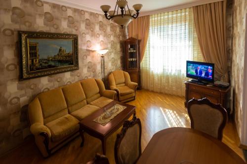 Elvin's Luxury Apartment
