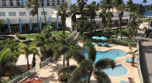 Condado Lagoon Villa Apt - image 6
