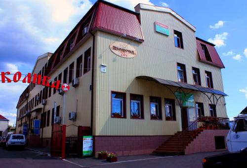 Mini-hotel on Geroiv Energetykiv Street 18, Kiev (foto 3)