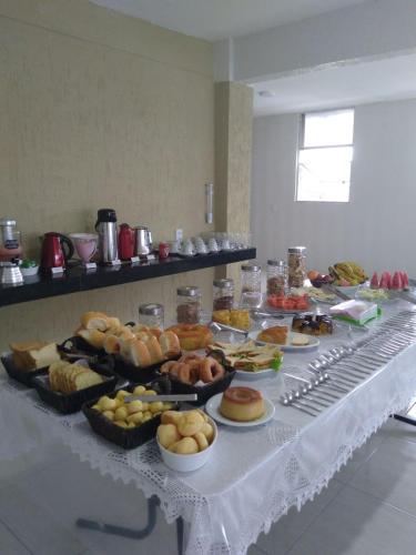Toit ja joogid, Confiance Hotel in Nova Russas