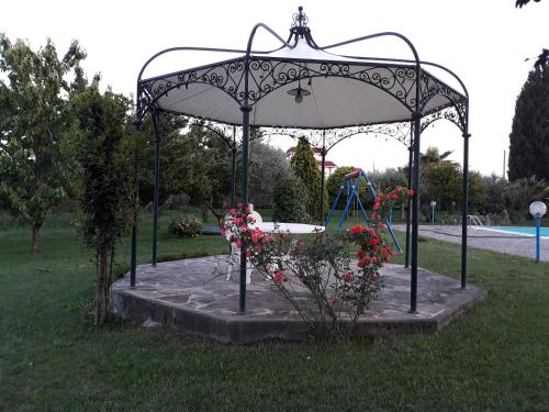 拉卡美莉亞住宿加早餐旅館 (La Camelia B&B) in 韋萊特里