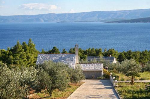 Holiday house with a parking space Bol Brac - 2894