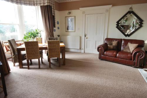 Gramarcy House - image 13