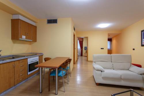 Hotel Restaurante Pontinas in 拉林