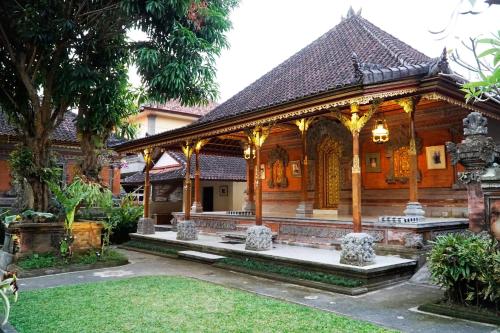 Puri Anyar Heritage