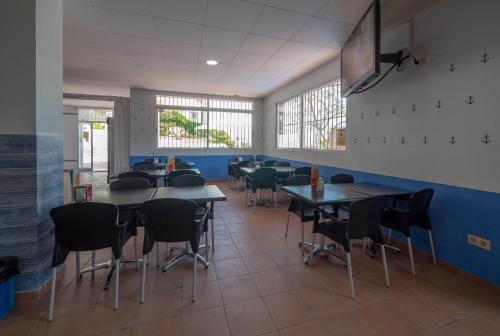 Apartamentos AR Family Muntanya Mar - image 2