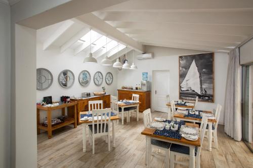 Facilities, Ocean Hideaway Bed and Breakfast in Isipingo