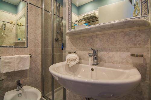 Hotel Doriana - image 8