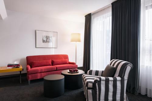 THE MADISON Hotel Hamburg - image 4