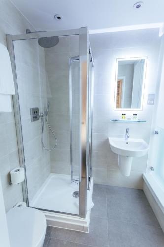 Oliver Plaza Hotel, Лондон (фото 5)
