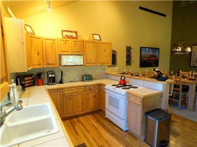 Saddle Creek 1755 - image 7