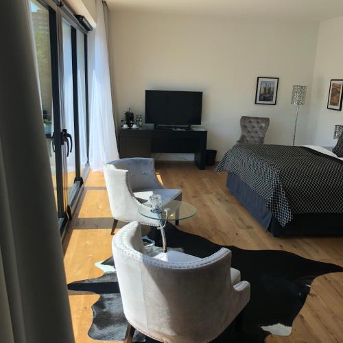 Voss Villa - image 5