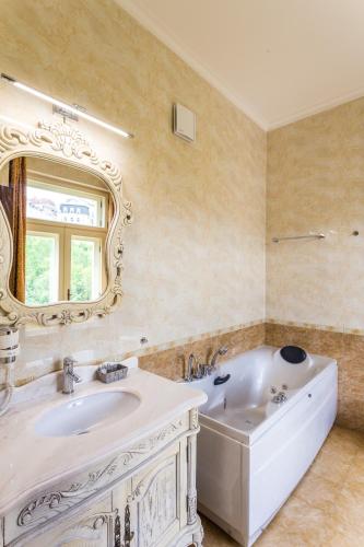 Karlsbad Prestige - main image
