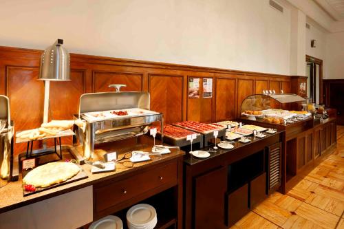 Exe Victoria Palace - image 9