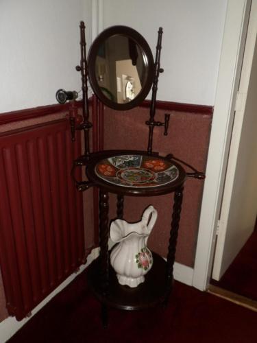 Staten Hotel - image 4