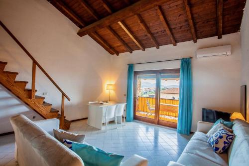  Castello House - Klodge, Pension in Porto Rotondo