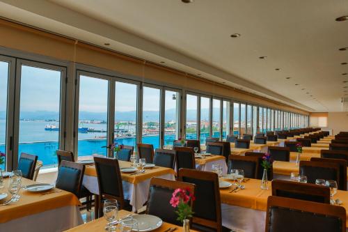 Perla Hotel - 레스토랑