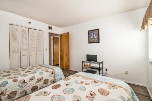 Intercoastal Beach Suite