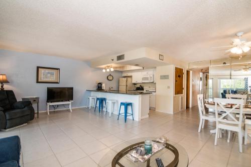 Intercoastal Beach Suite