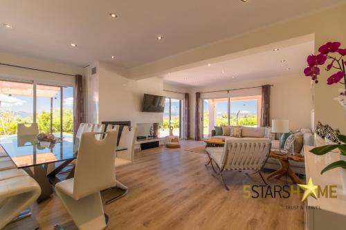 Sant Jordi - 239421 - image 8