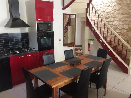 Maison de Ville 8 personnes gîte à louer Caruel