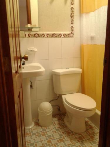 Bathroom, Hotel Bethel in Coban