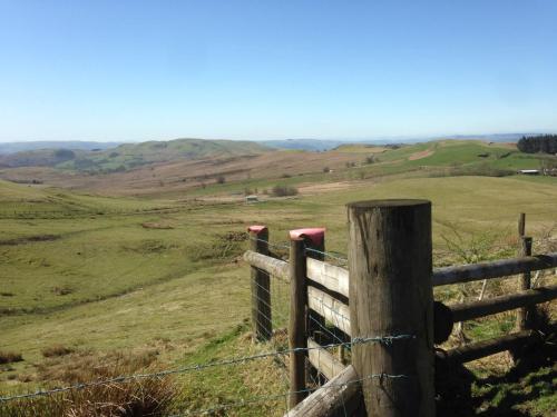Upper Gilwern Quarry Hut - image 6