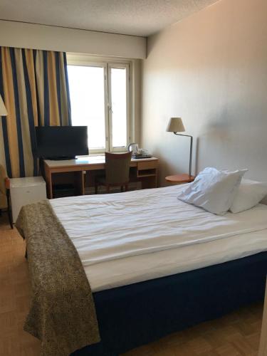 Hotel Hirvi - image 11