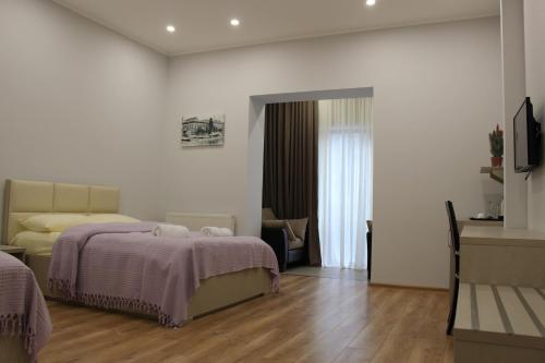Boutique Hotel 32 – Batumi, MA