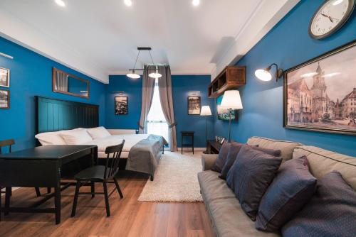 Studio Modern