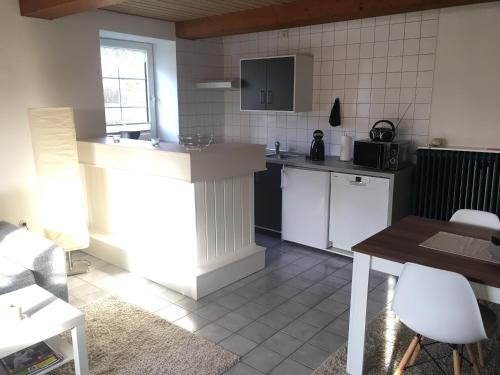 Konyha, Landhaus Gonnsen in Emmelsbull-Horsbull