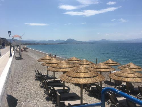 Loutraki Beach Apartment gîte à louer Isthmía