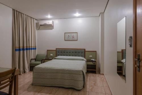 Standard Double Room with Double Bed room in Cinelandia Hotel